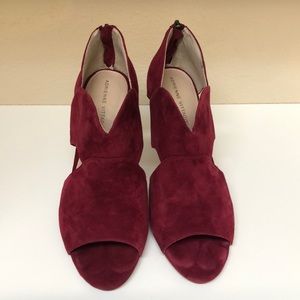 Adrienne Vittadini Ruby Suede Pumps